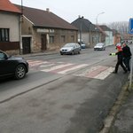 Bezpečné přecházení přes přechod - Kamenné Žehrovice 10. 3. 2016