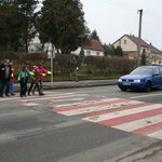 Bezpečné přecházení přes přechod - Kamenné Žehrovice 10. 3. 2016