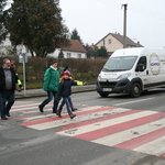 Bezpečné přecházení přes přechod - Kamenné Žehrovice 10. 3. 2016