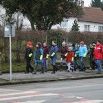 Bezpečné přecházení přes přechod - Kamenné Žehrovice 10. 3. 2016
