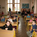 Bezpečné přecházení přes přechod - Kamenné Žehrovice 10. 3. 2016