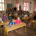 Bezpečné přecházení přes přechod - Kamenné Žehrovice 10. 3. 2016