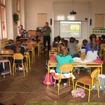 Bezpečné přecházení přes přechod - Kamenné Žehrovice 10. 3. 2016