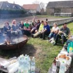 Zdroj: https://www.celechovice.eu/fotoalbum/ostatni-akce/uklidme-svet-uklidme-cesko/?fbclid=IwAR2TW2e2YNXGs8kSoF-GUkuZmpPKvZL2H2WccpW-yewbEmZmA7HArqr8r2A